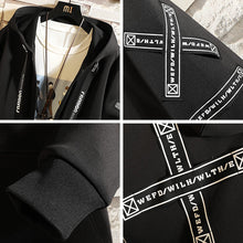 Load image into Gallery viewer, manteau noir avec motifs
